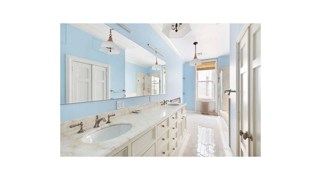 129 East 17th Street, Unit 3 photo 13