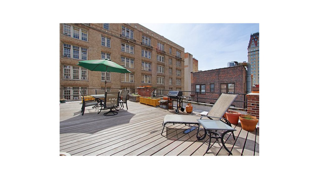 129 East 17th Street, Unit 3 photo 19