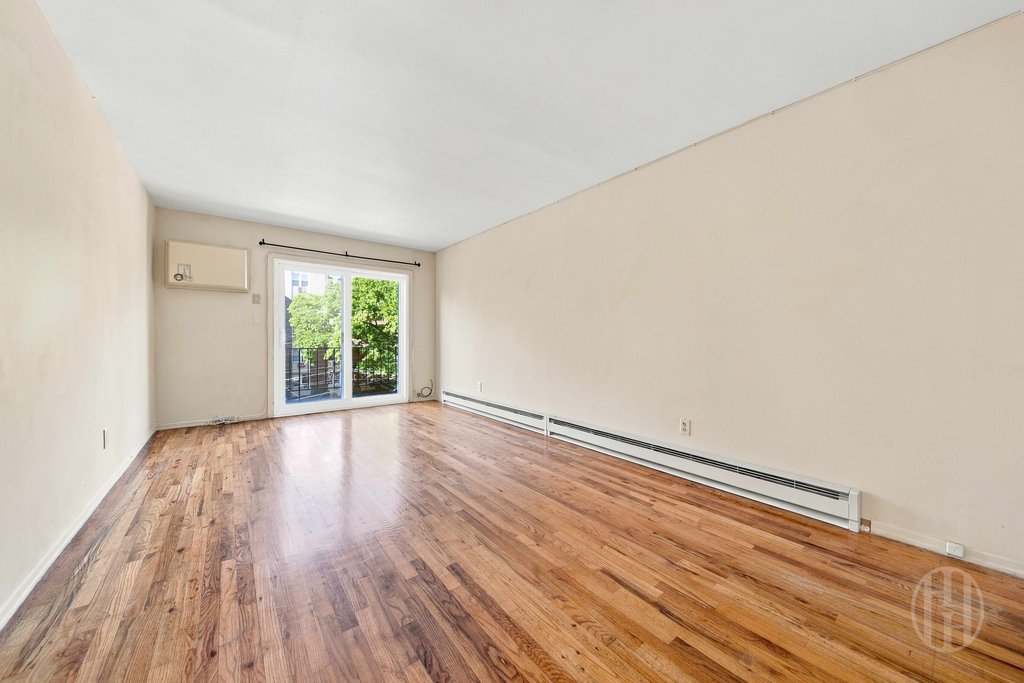 140-48 34th Avenue, Unit 3 photo 5