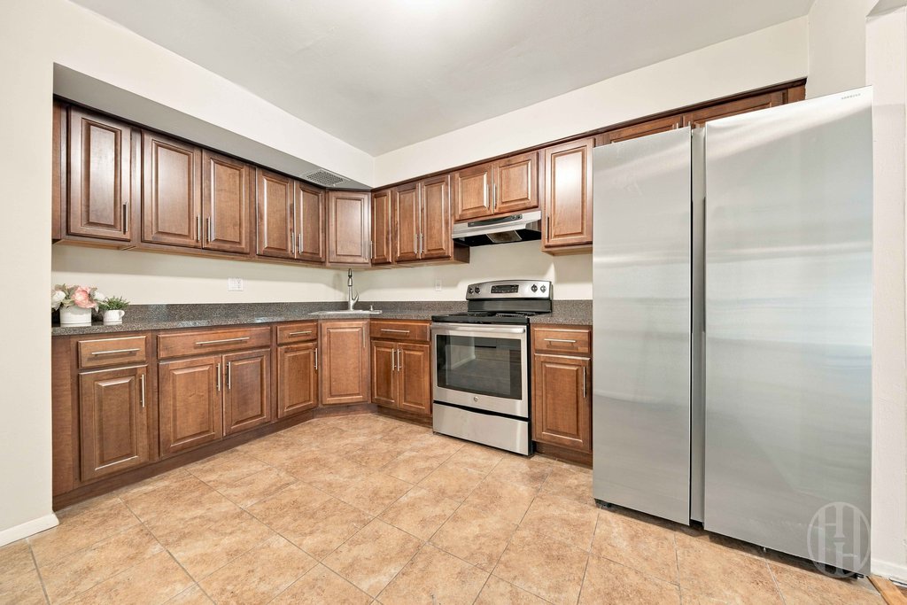 140-48 34th Avenue, Unit 3 photo 15