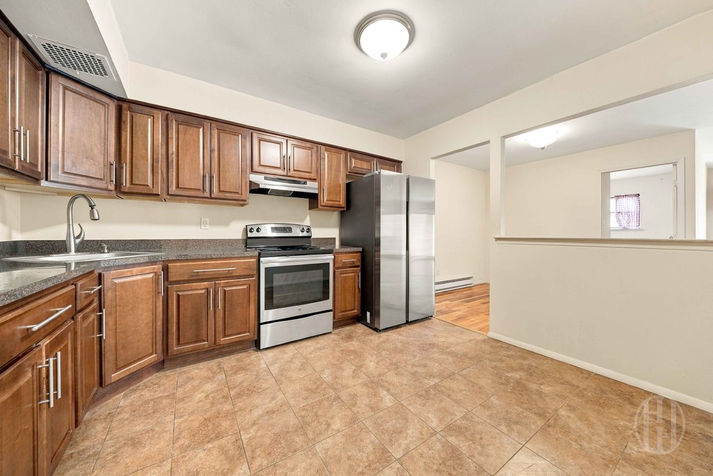 140-48 34th Avenue, Unit 3 photo 16
