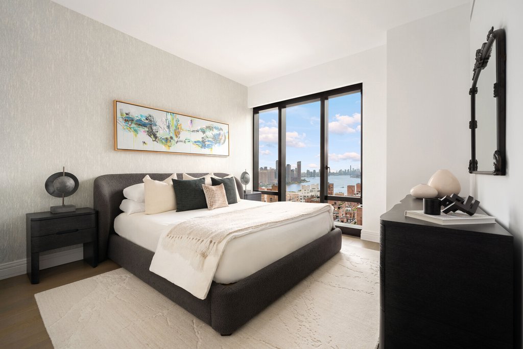 430 East 58th Street, Unit 27C photo 4