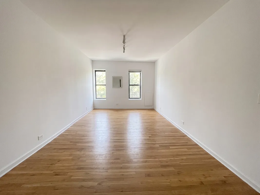 305 Ocean Avenue, Unit B55