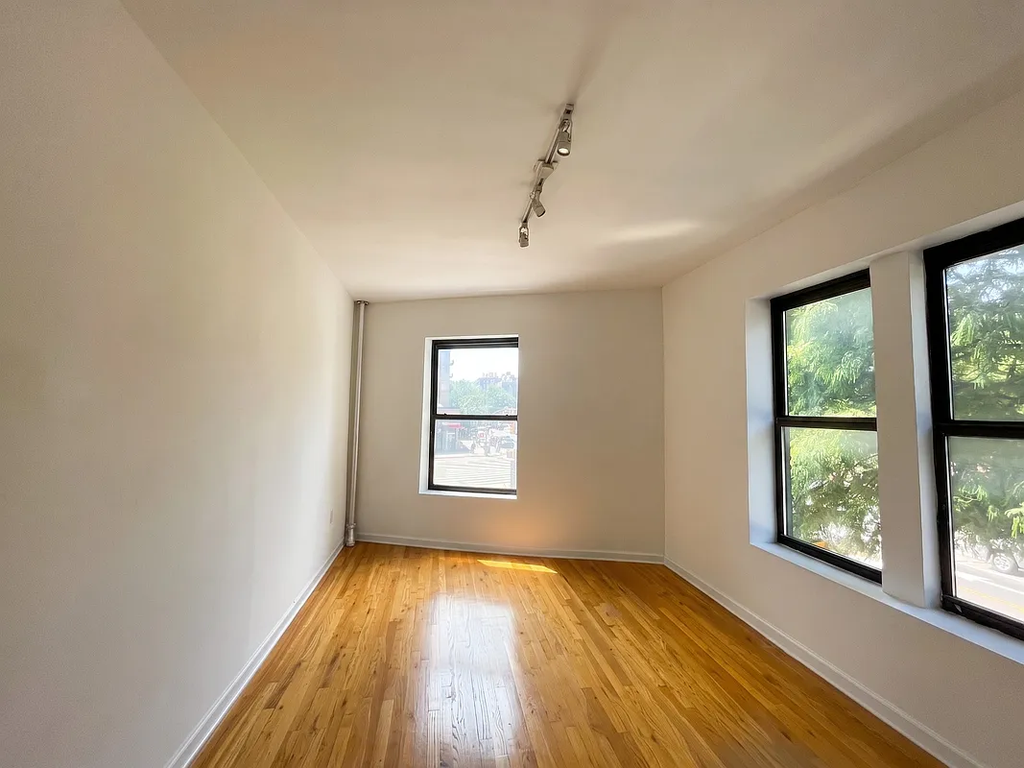 305 Ocean Avenue, Unit B55 photo 3