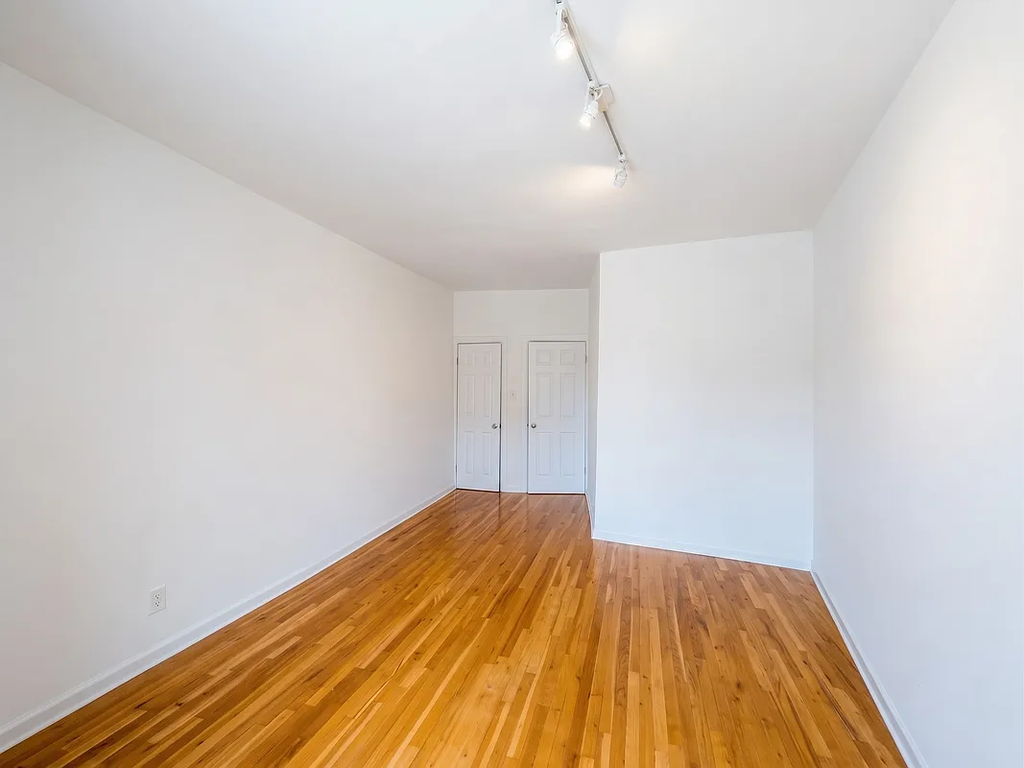 305 Ocean Avenue, Unit B55 photo 6