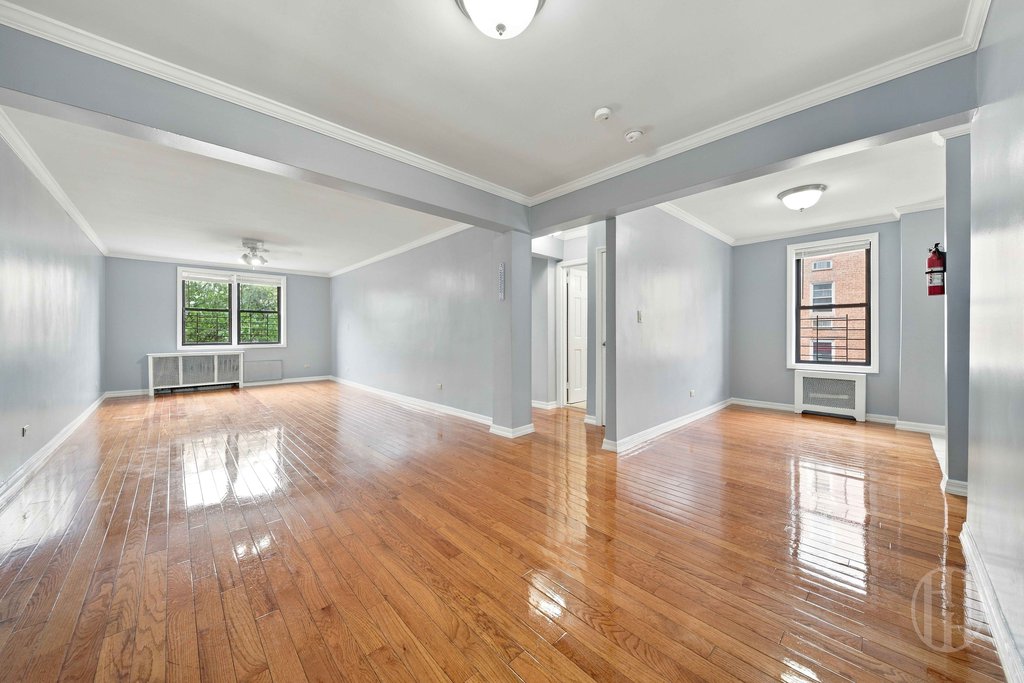 51-25 Van Kleeck Street, Unit 4C photo 4