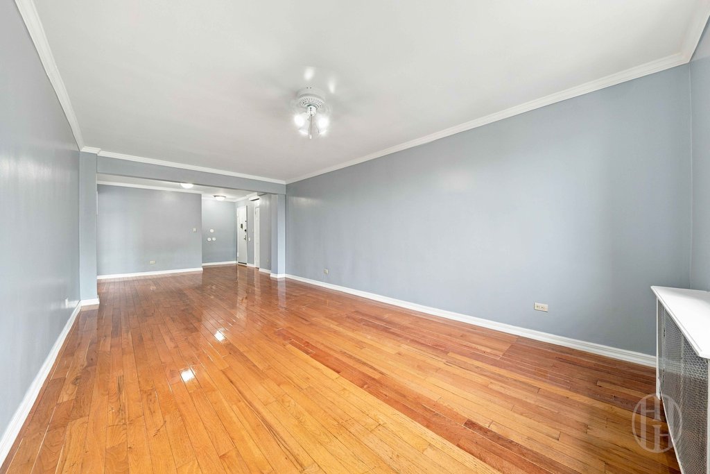 51-25 Van Kleeck Street, Unit 4C photo 5