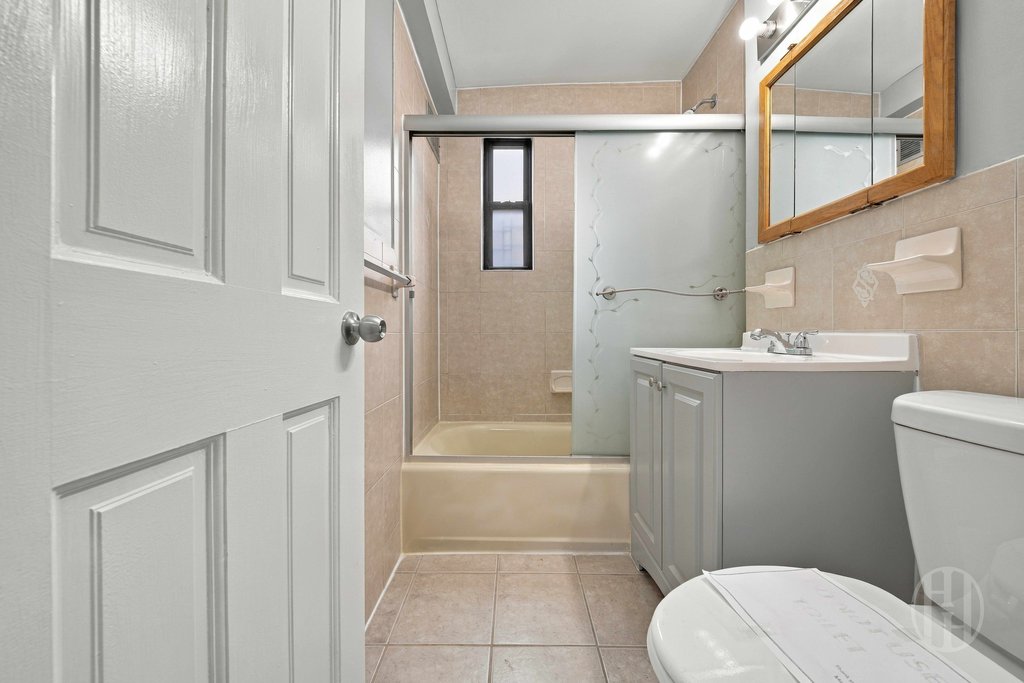 51-25 Van Kleeck Street, Unit 4C photo 14