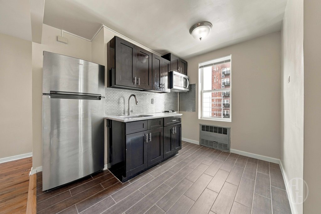 140-60 Beech Avenue, Unit 3K photo 6