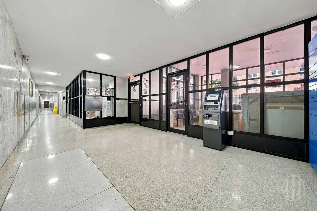 140-60 Beech Avenue, Unit 3K photo 9