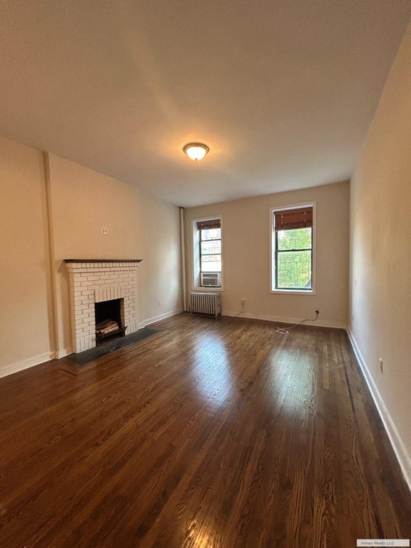 161 West 10th Street, Unit 4C photo 2