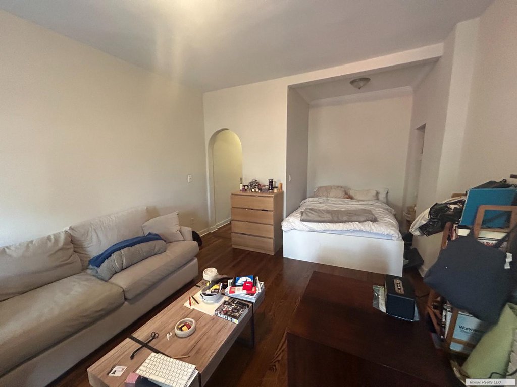 161 West 10th Street, Unit 4C photo 5