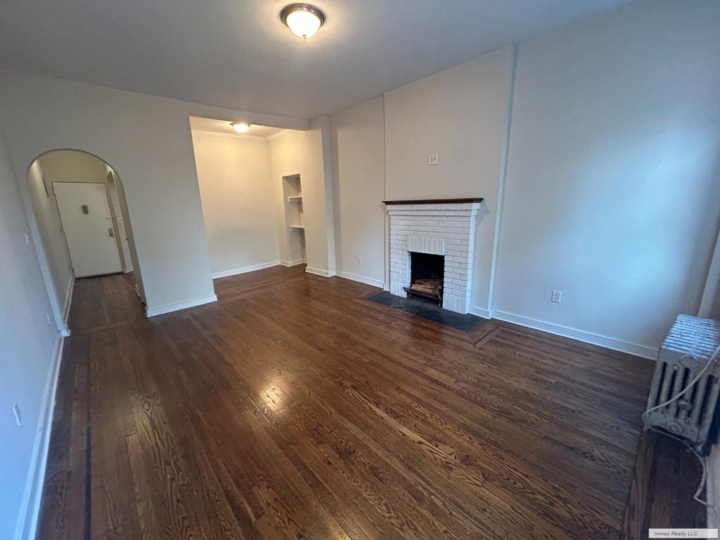 161 West 10th Street, Unit 4C photo 16