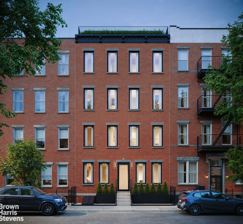 212 Huron Street, Unit 3 photo 10