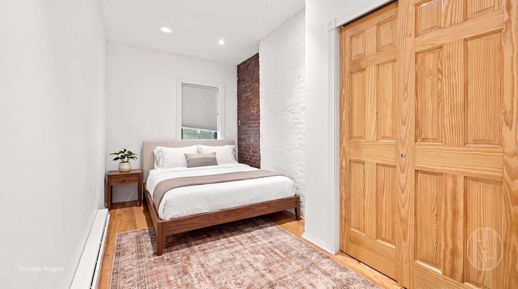 596 Third Avenue, Unit 3 photo 2
