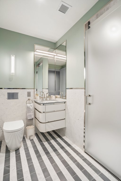 303 Park Avenue, Unit 2904 photo 10
