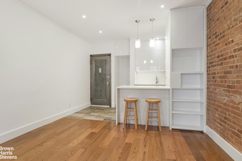 223 East 78th Street, Unit 4C