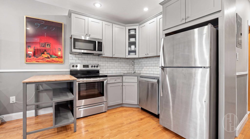 457 Lafayette Avenue, Unit 1 photo 6
