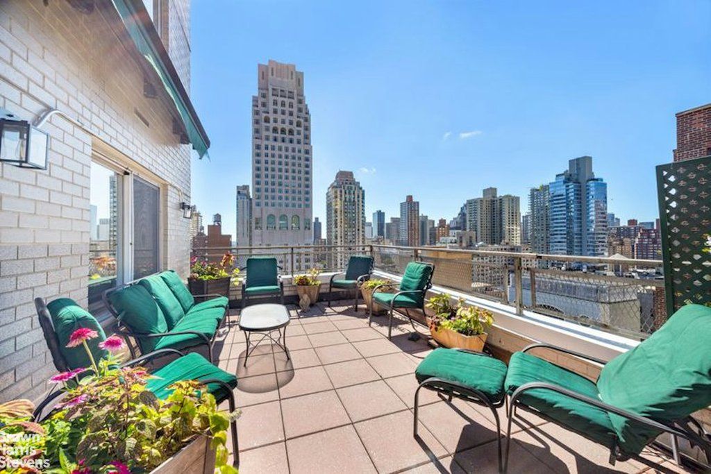 200 East 78th Street, Unit 19A photo 8