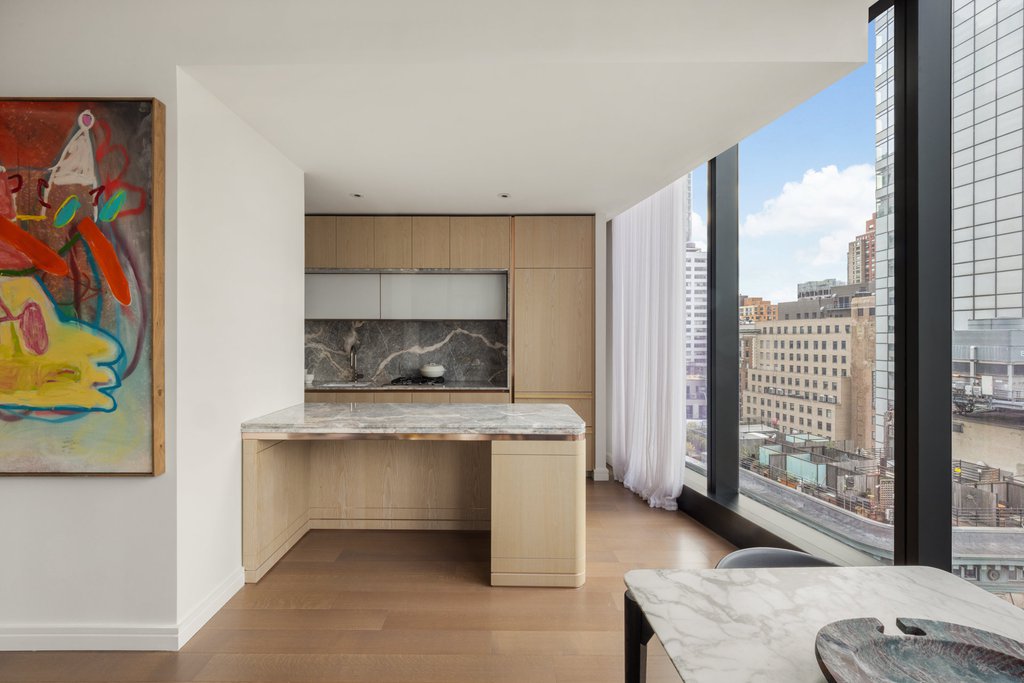 125 Greenwich Street, Unit 29D photo 3