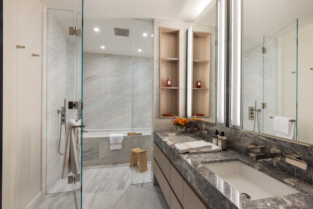 125 Greenwich Street, Unit 29D photo 7