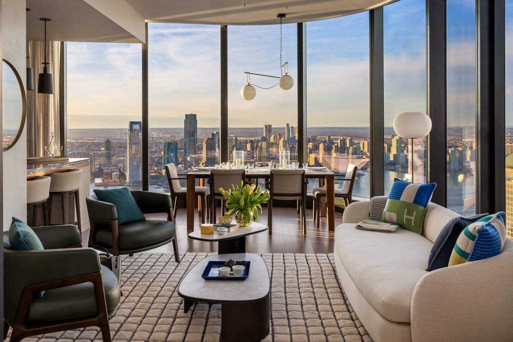 125 Greenwich Street, Unit 71E