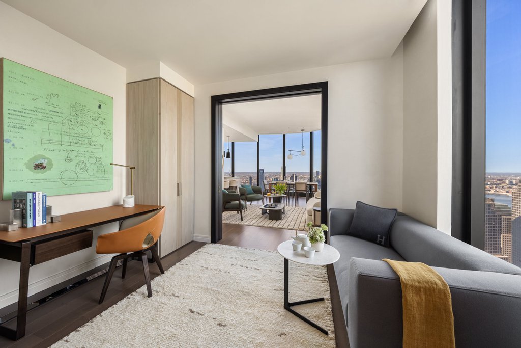 125 Greenwich Street, Unit 71E photo 4