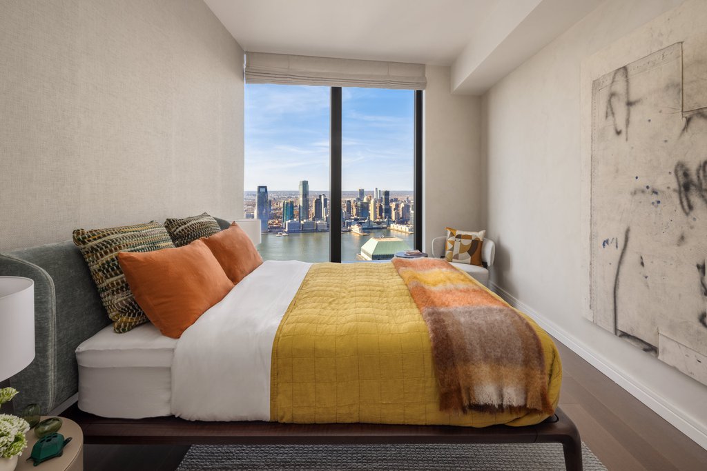 125 Greenwich Street, Unit 71E photo 5