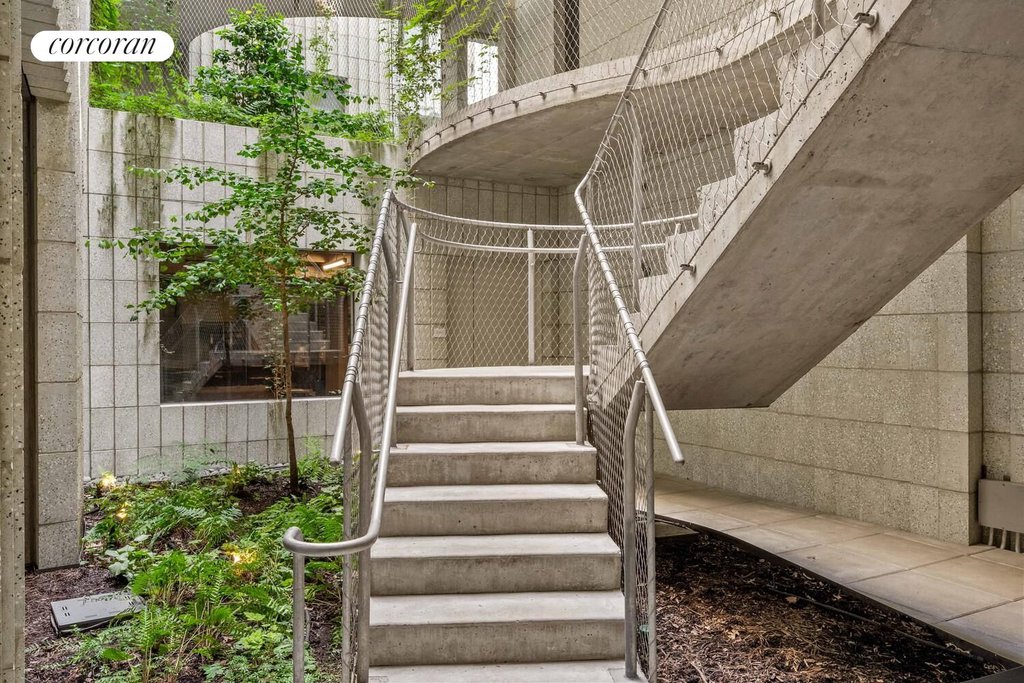 450 Warren Street, Unit 3B photo 19