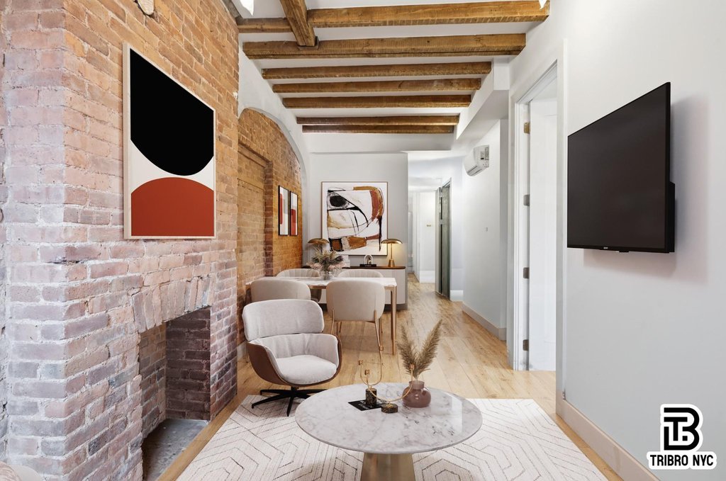 105 Berry Street, Unit 3D photo 3