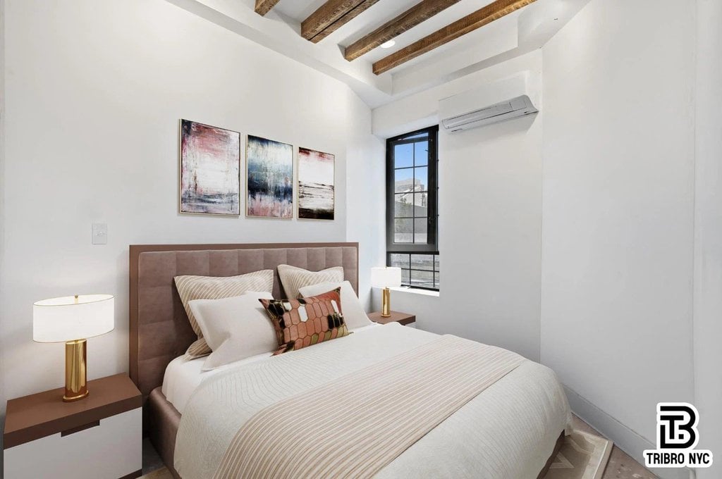 105 Berry Street, Unit 3D photo 4