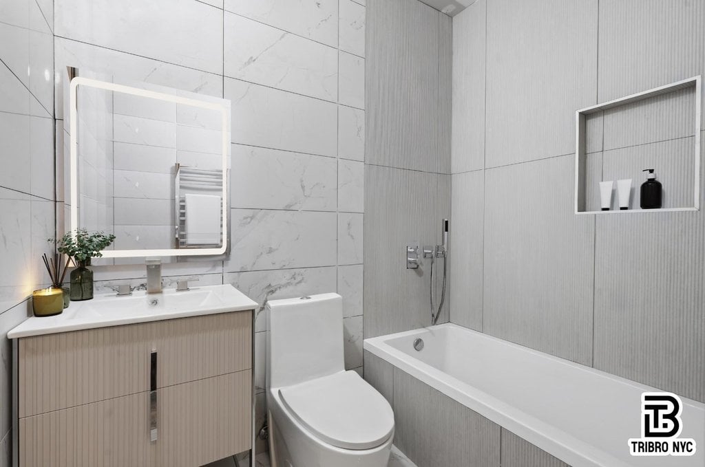 105 Berry Street, Unit 3D photo 7