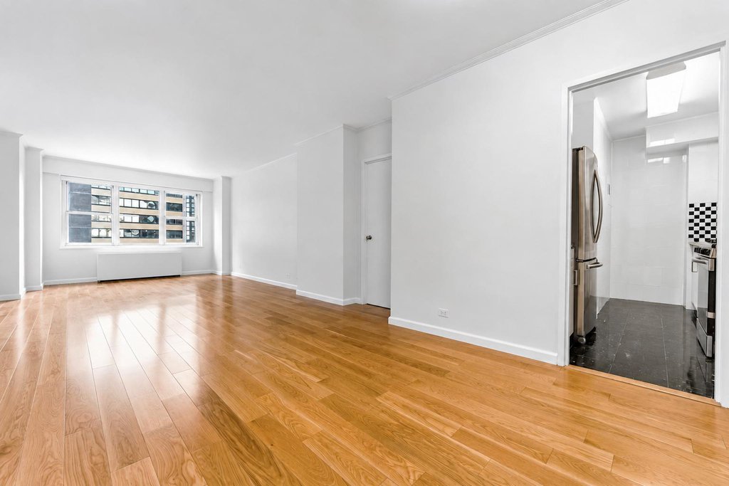 159 West 53rd Street, Unit 31D photo 4