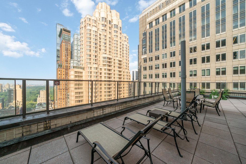 159 West 53rd Street, Unit 31D photo 12