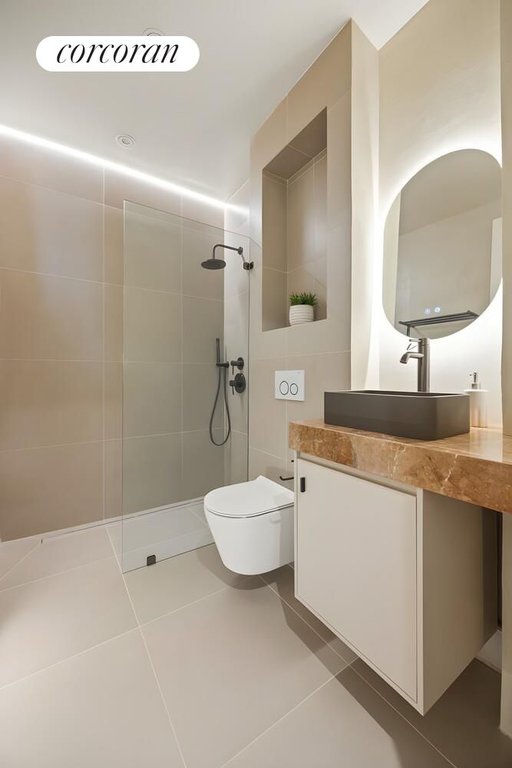 598 Sterling Place, Unit 4F photo 4