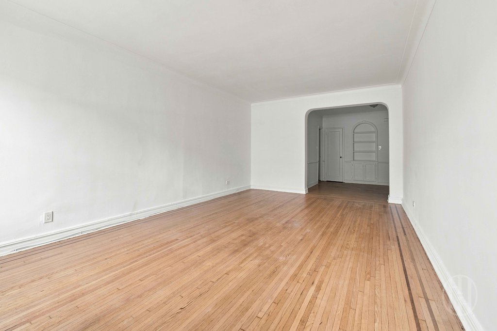 913 Park Place, Unit 3B photo 5