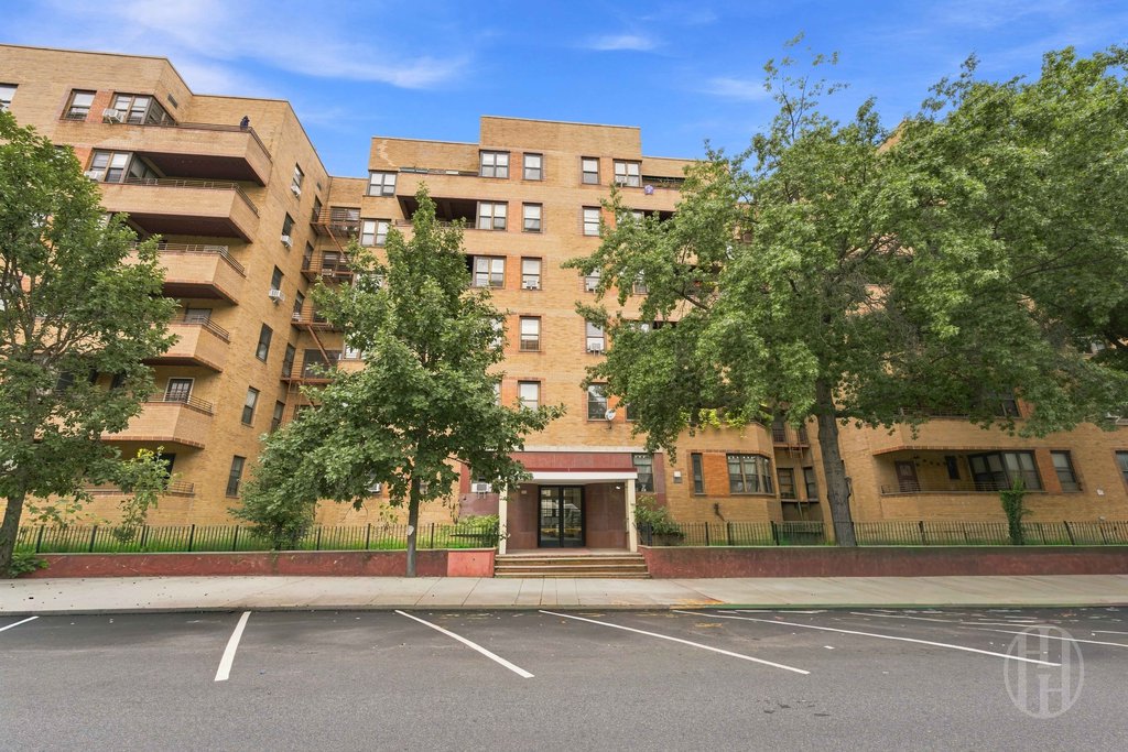 913 Park Place, Unit 3B photo 13