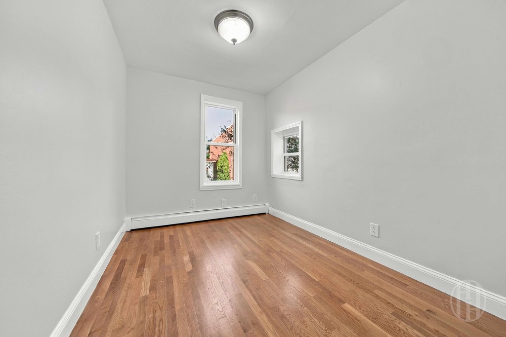 250 16th Street, Unit 1A photo 5