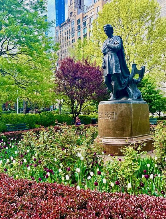 50 Gramercy Park North, Unit 12A photo 16