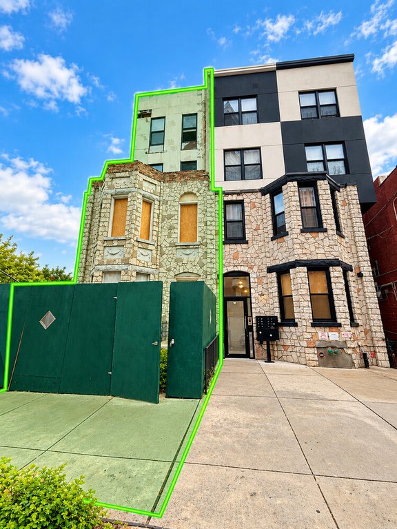1055 East 34th Street – For Sale