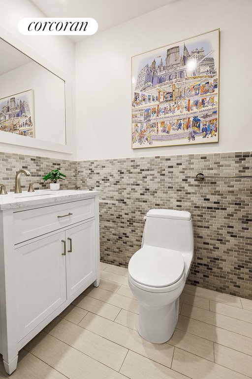 659 Carroll Street, Unit 4 photo 6
