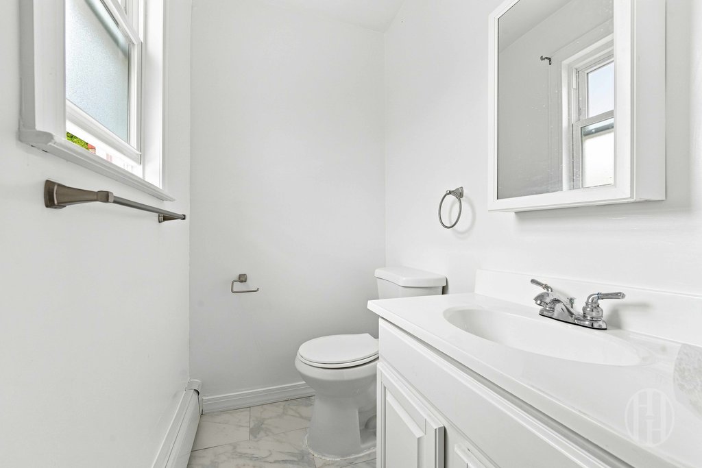 57-04 Cabot Road, Unit 2 photo 13