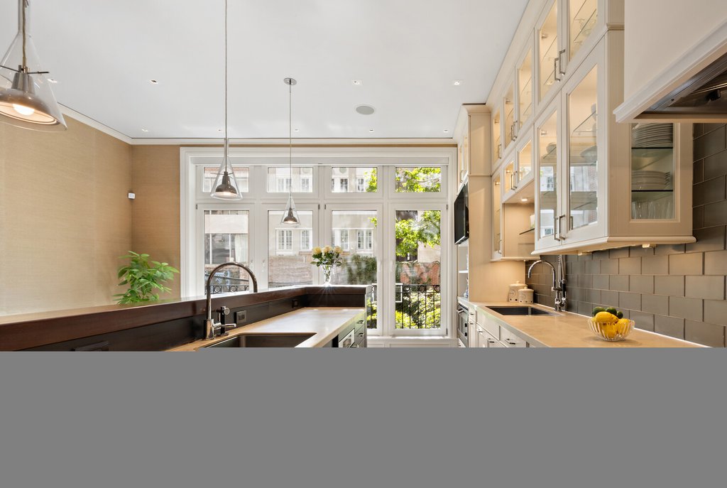 154 East 74th Street – For Sale photo 6