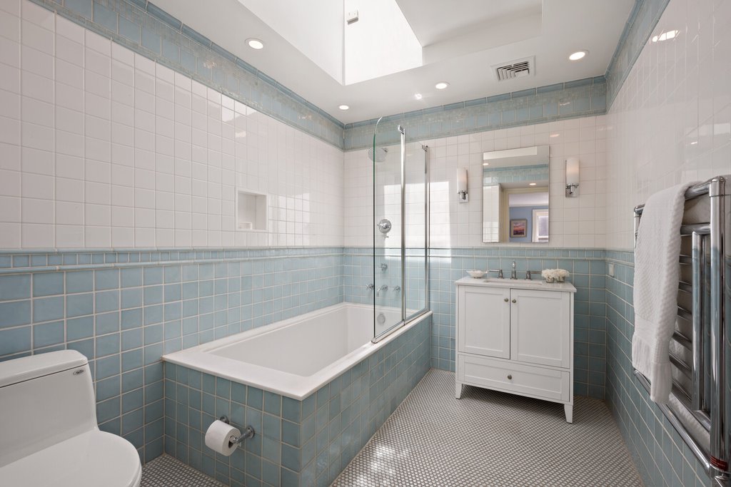 154 East 74th Street – For Sale photo 10