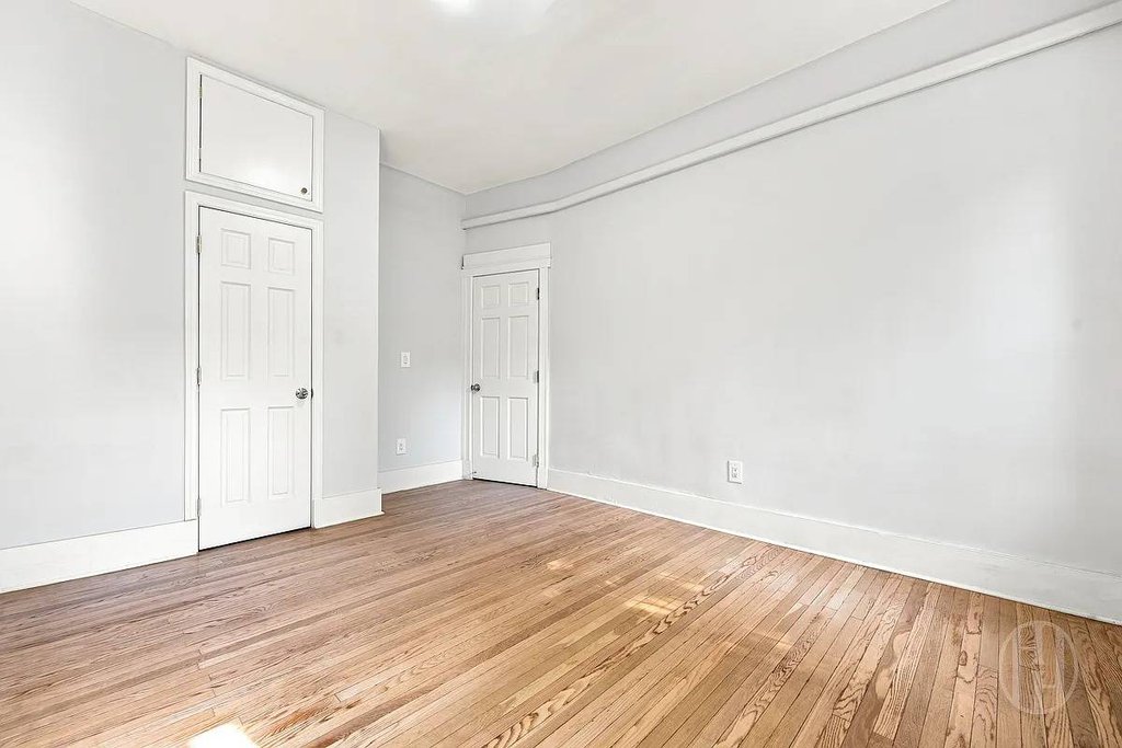 204 East 31st Street, Unit AA photo 14