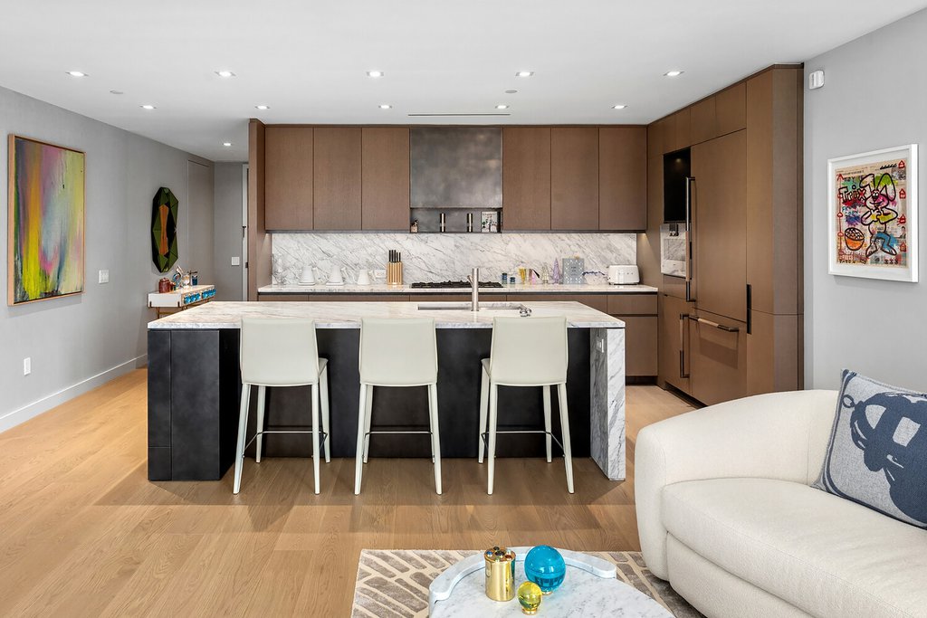 555 West 22nd Street, Unit 5CE photo 4