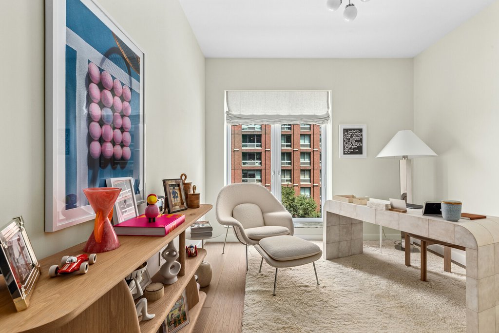 555 West 22nd Street, Unit 5CE photo 8