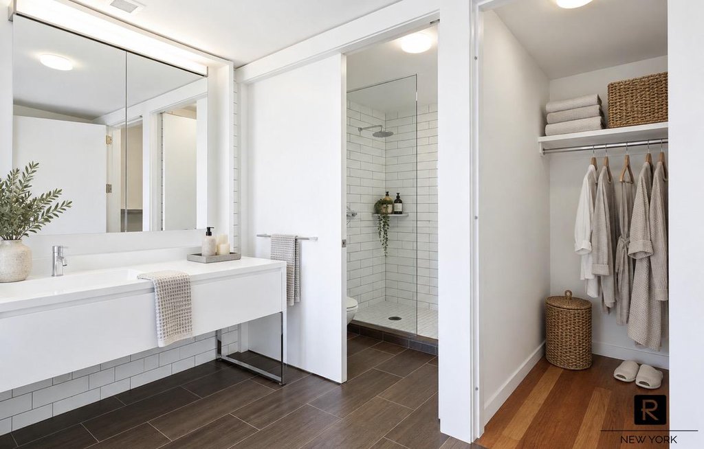 15 William Street, Unit 33B photo 4