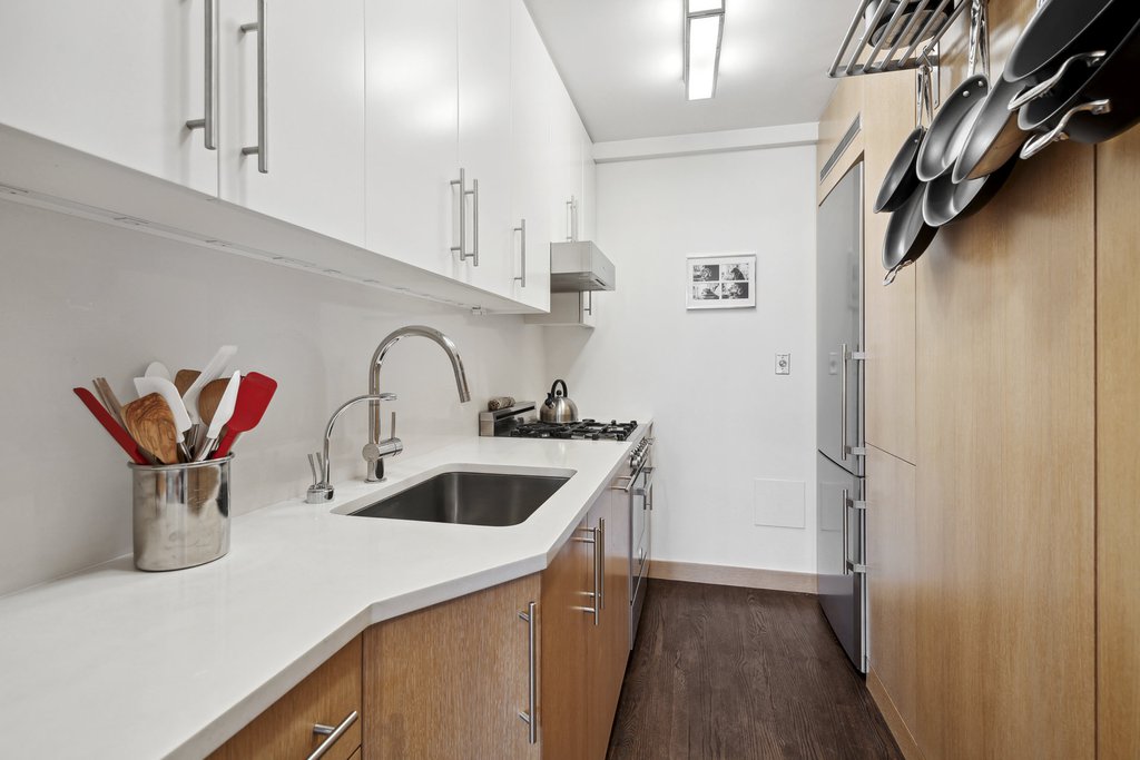 225 East 79th Street, Unit 5A photo 8