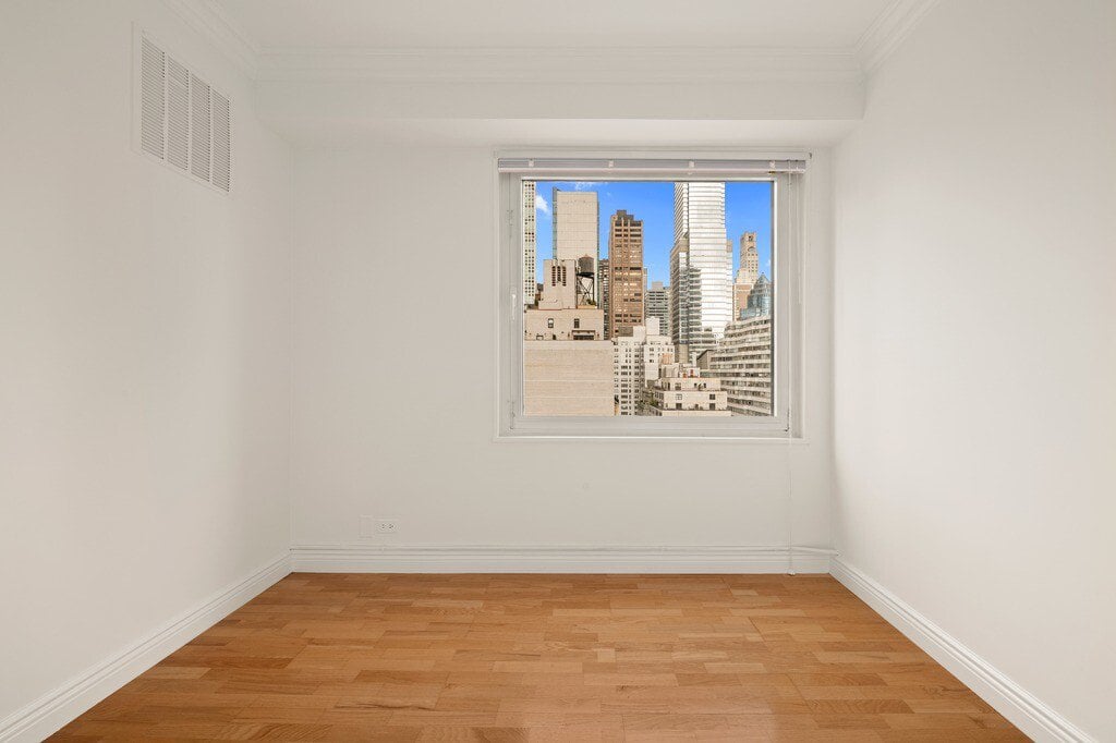 303 East 57th Street, Unit 12D photo 7
